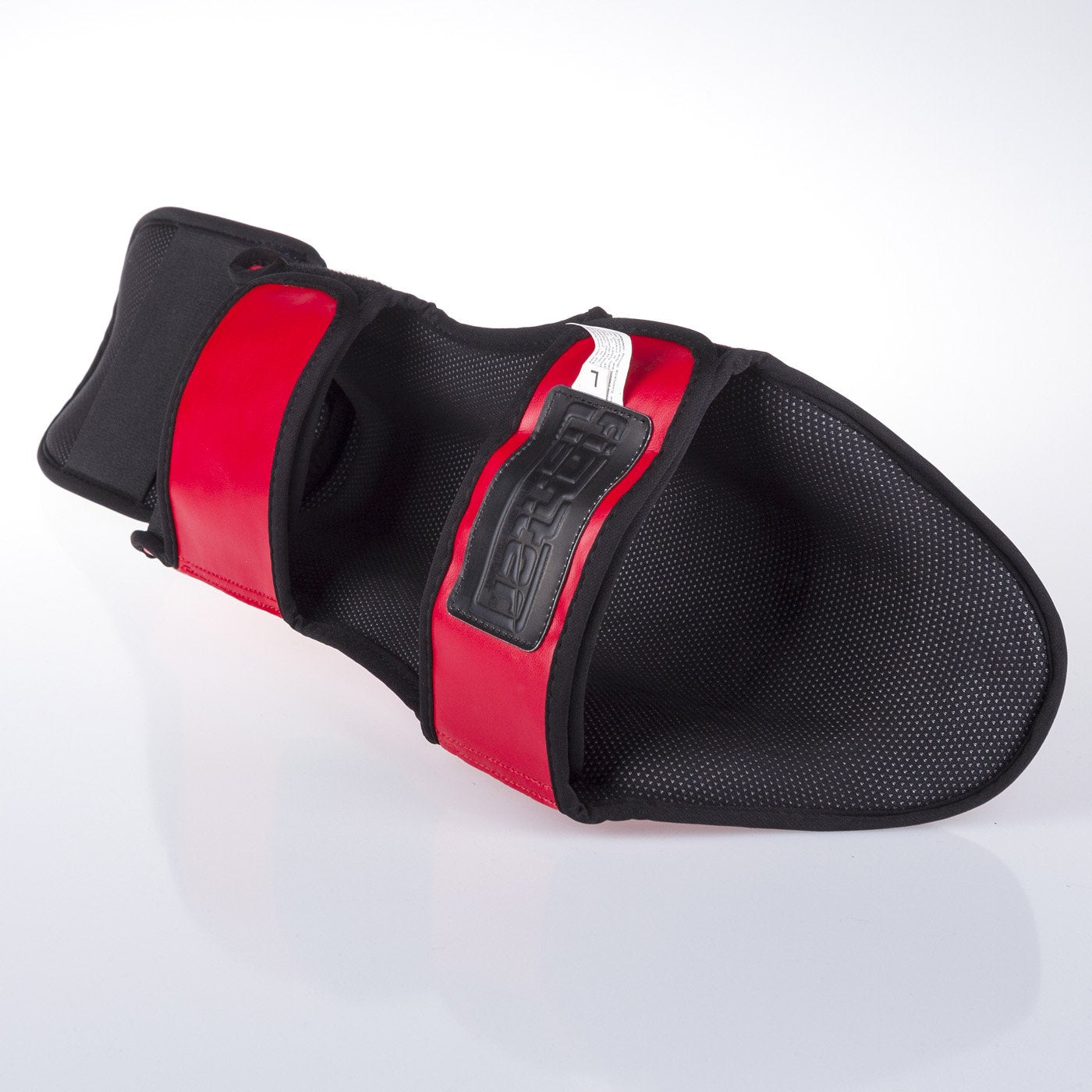 Fighter Shinguards Thai Classic - red/black