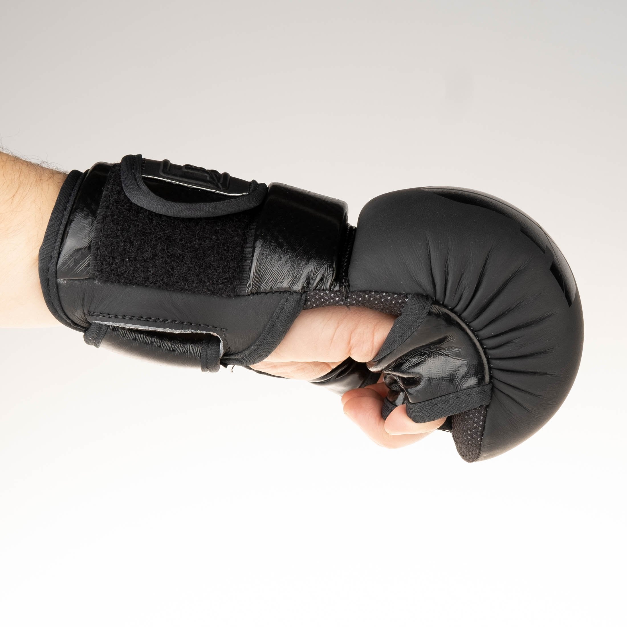 Fighter MMA Gloves Training - matt black