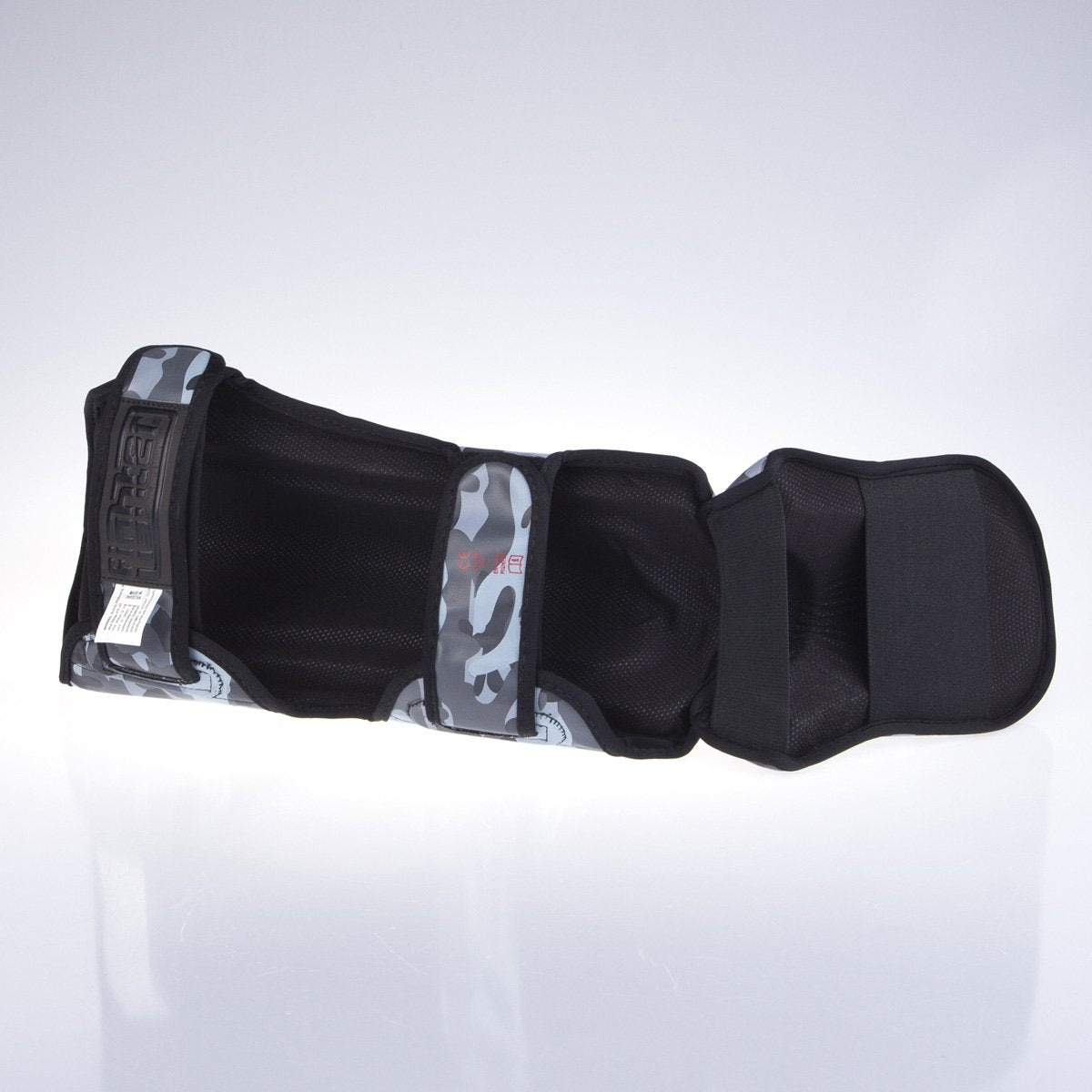 Fighter Shinguards Thai Ergo - gray camo/red