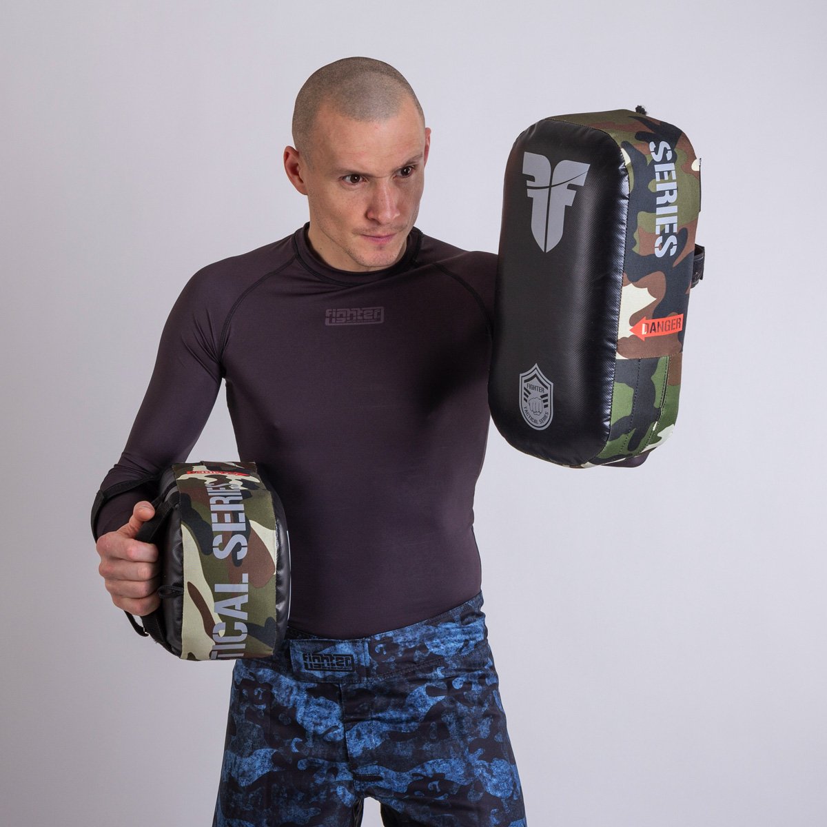 Fighter Thai Kick Shield MAXI - TACTICAL SERIES - Desert