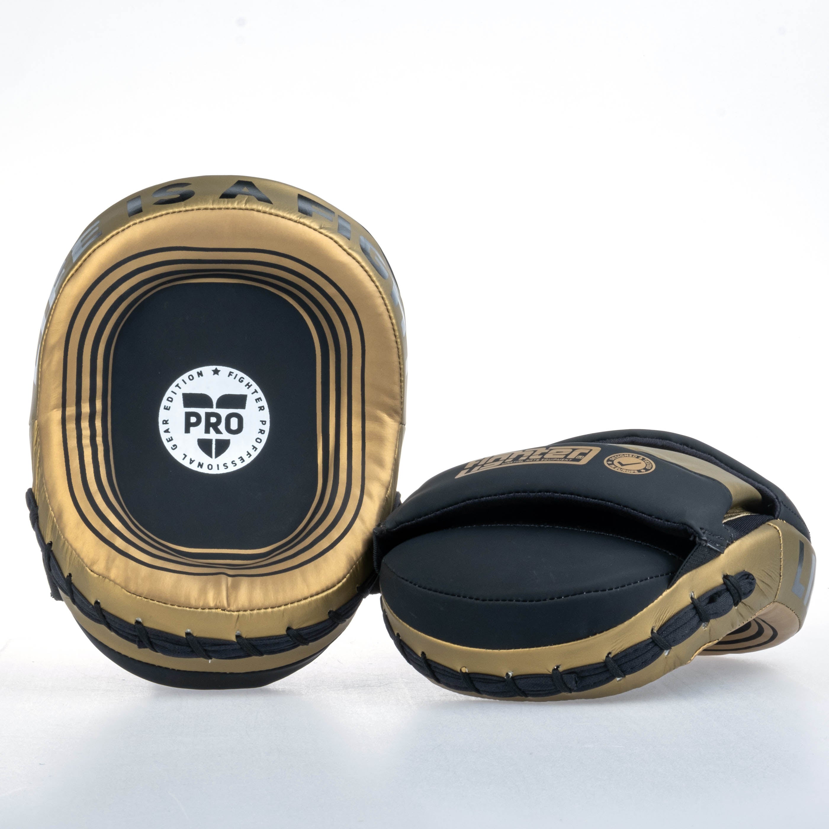 Fighter Oval Shield Pro Small - black/gold, FSMPR-002-BG