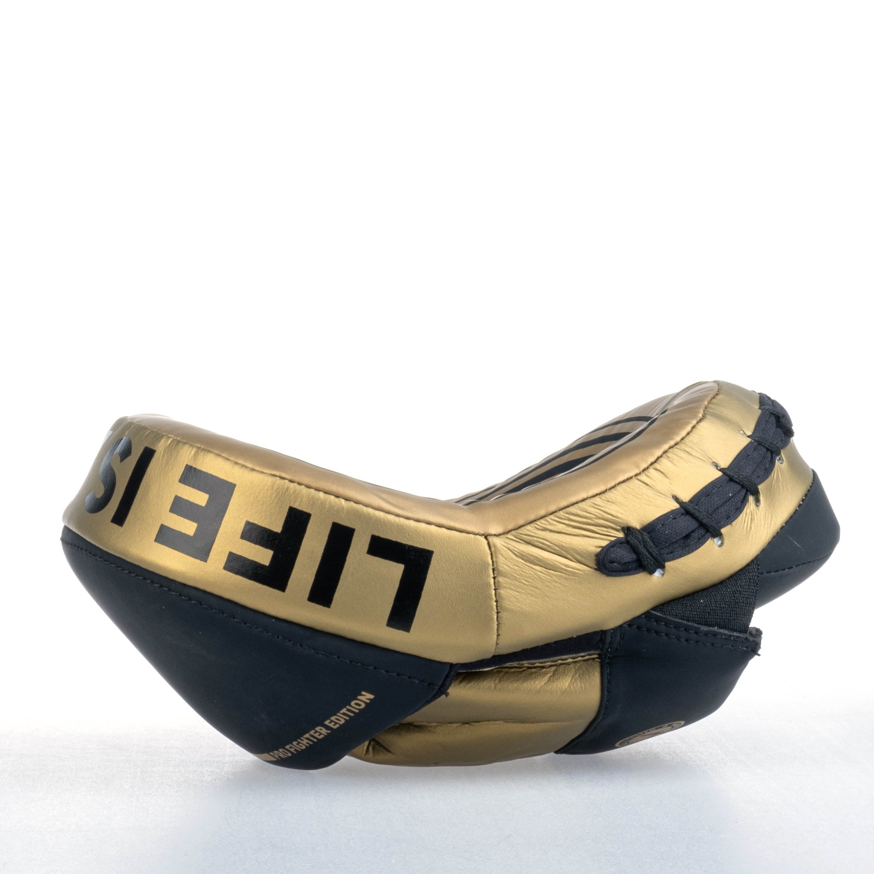 Fighter Oval Shield Pro Small - black/gold, FSMPR-002-BG