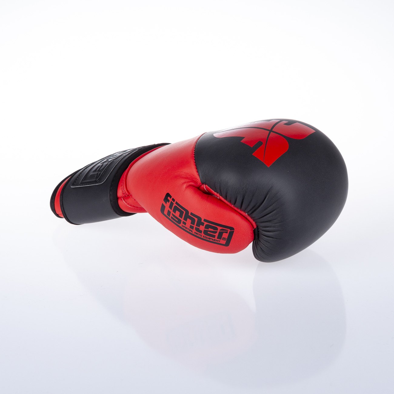 Fighter Boxing Gloves SPLIT- black/red