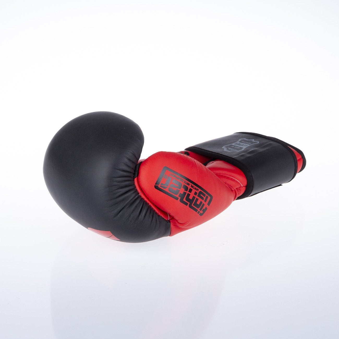 Fighter Boxing Gloves SPLIT- black/red