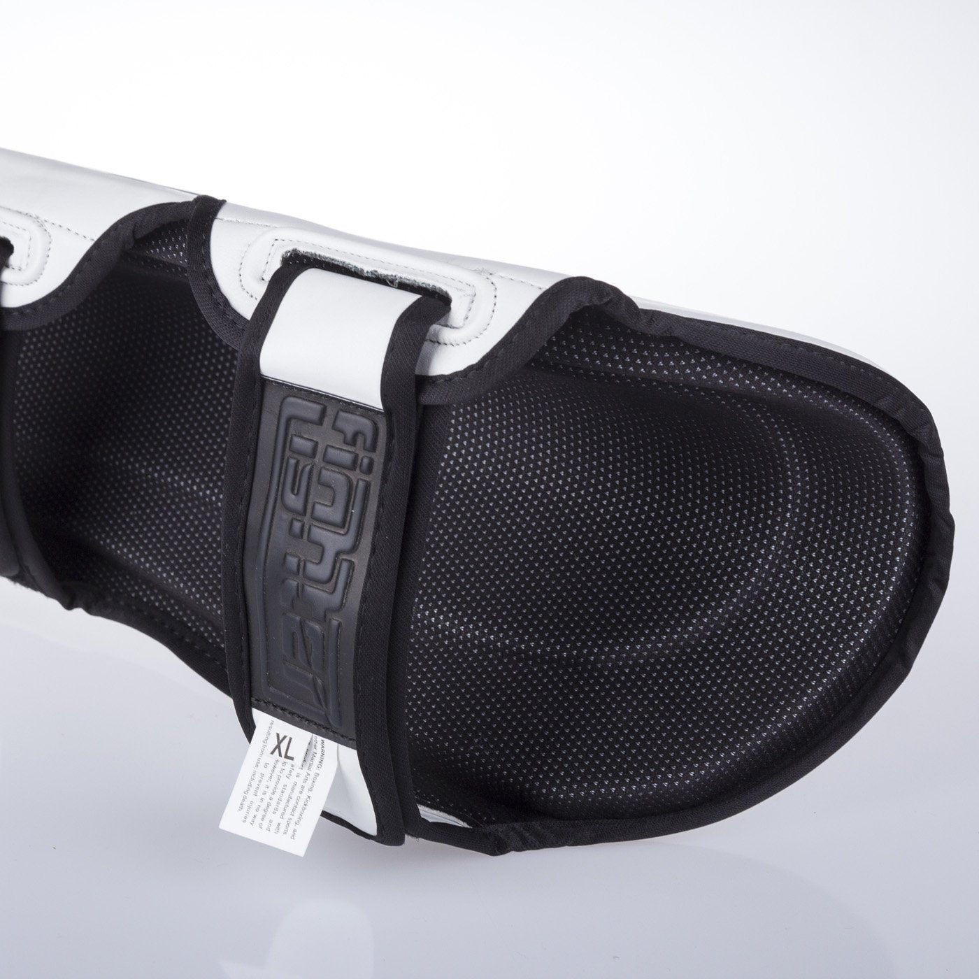 Fighter Shinguards Thai Ergo - white/black